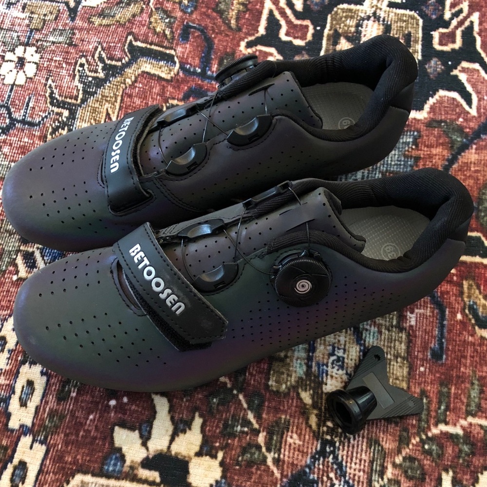 Women’s cycling shoes
